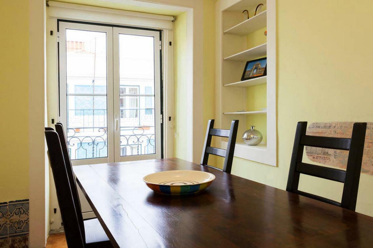 Apartment Baixa/Chiado View Castle Lisbon Exterior photo